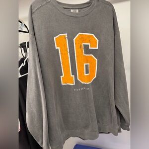 Tennessee sweatshirt